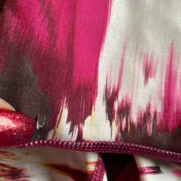 Lululemon Wunder Under Pant III Full-On LuxtremePigment Wind Berry Rumble Multi - Picture 5 of 7